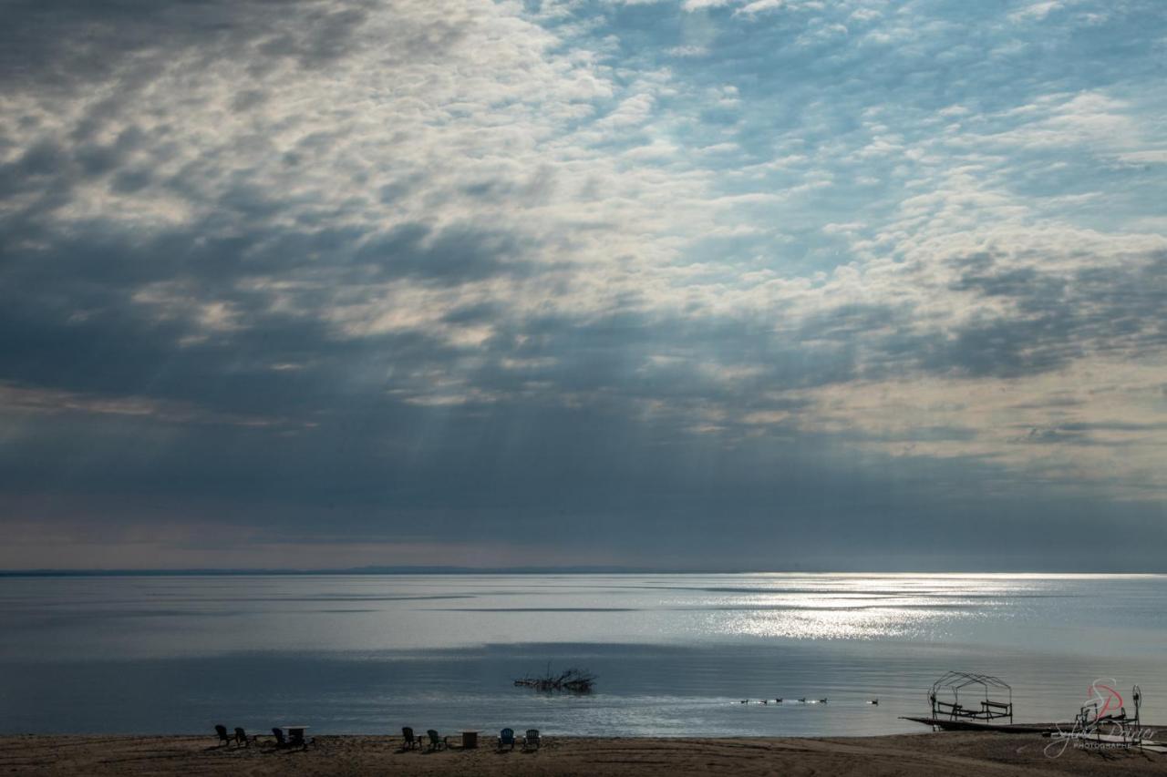 Domaine Sur Une Plage Saint-Félicien Exteriér fotografie